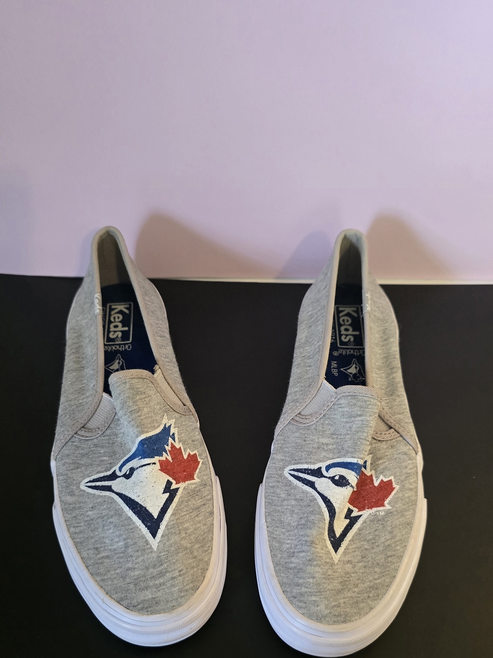 Keds Womens Grey Slip-On Sneakers with Toronto Blue Jays Logo Size 7